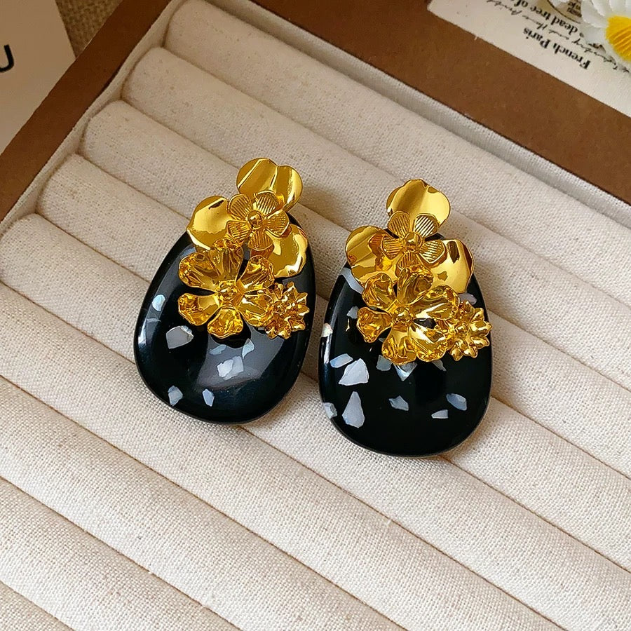 Vintage Statement Big Fashion Metallic Resin Black Dangle Earrings
