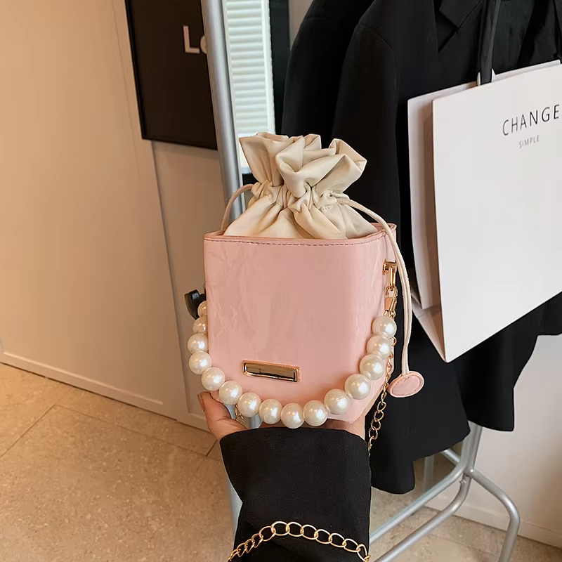 NEW Trendy Women's Spring Crossbody Bag with Pearl Chain Small Versatile Zipper Closure Waterproof Popular Internet Celebrities