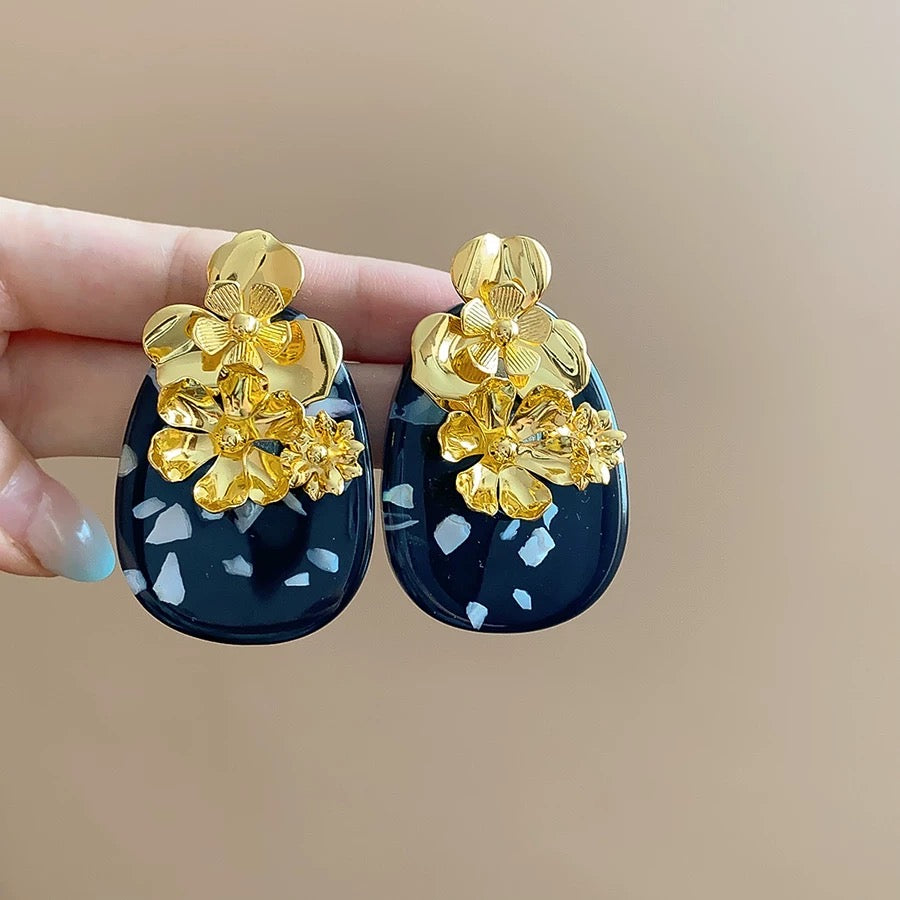 Vintage Statement Big Fashion Metallic Resin Black Dangle Earrings